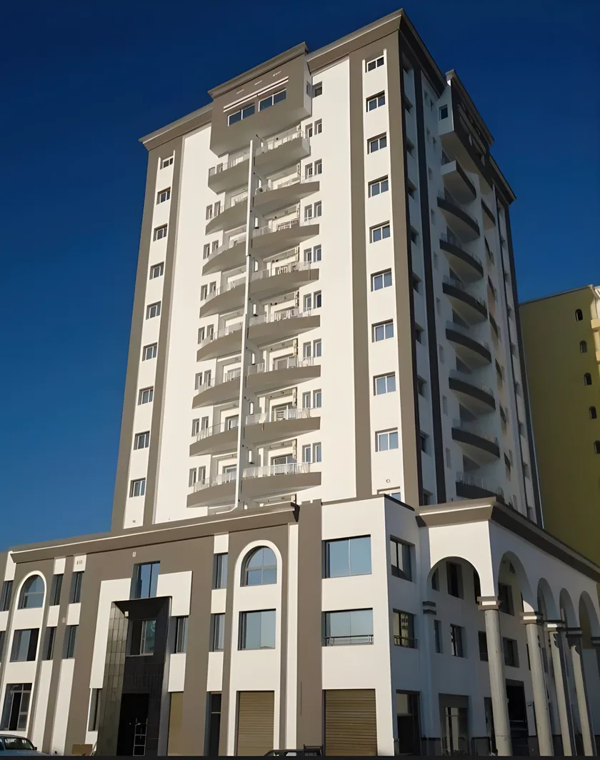 Façade de l'Immeuble Alrayhane, rue Ibn Jazzar à Sousse